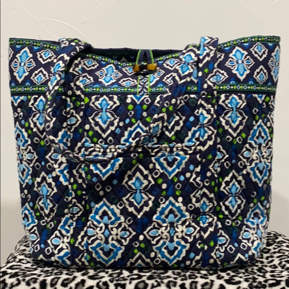 🌸🌸S.O.L.D.🌸🌸Vera Bradley Vera Tote